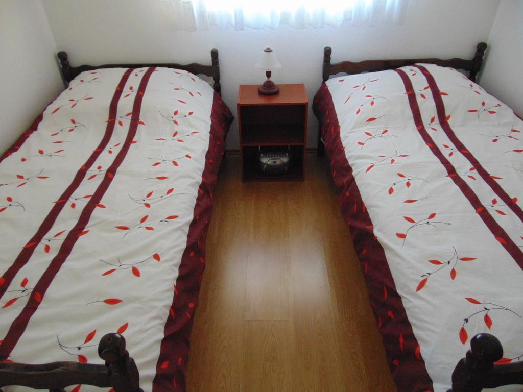 Apartments Borozan Vinisce Bilik gambar