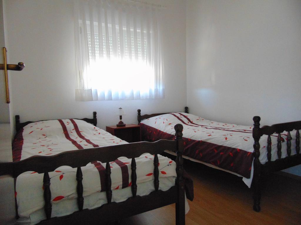 Apartments Borozan Vinisce Bilik gambar