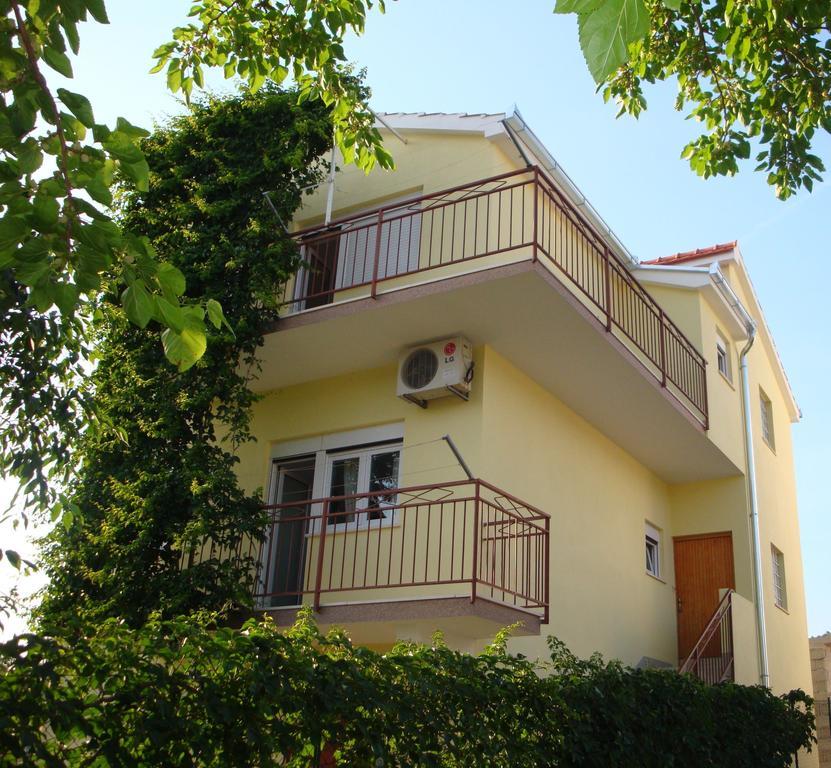 Apartments Borozan Vinisce Luaran gambar