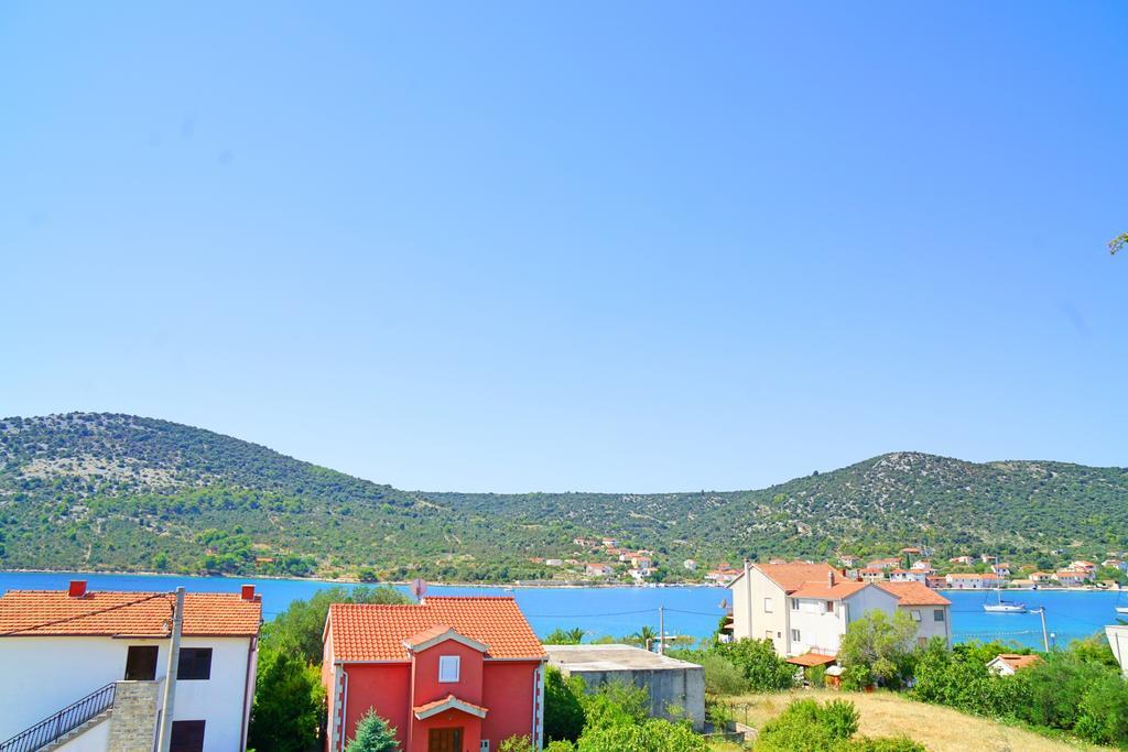 Apartments Borozan Vinisce Luaran gambar